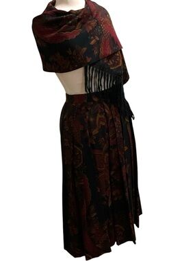 Geiger Austria Pleated Midi Skirt & Matching Fringe Scarf Set Size 38 Folk Print